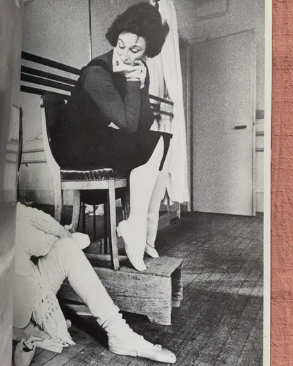 BALLET STUDIO Anne Woolliams